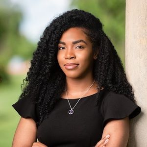 Meet your Posher, Daysha